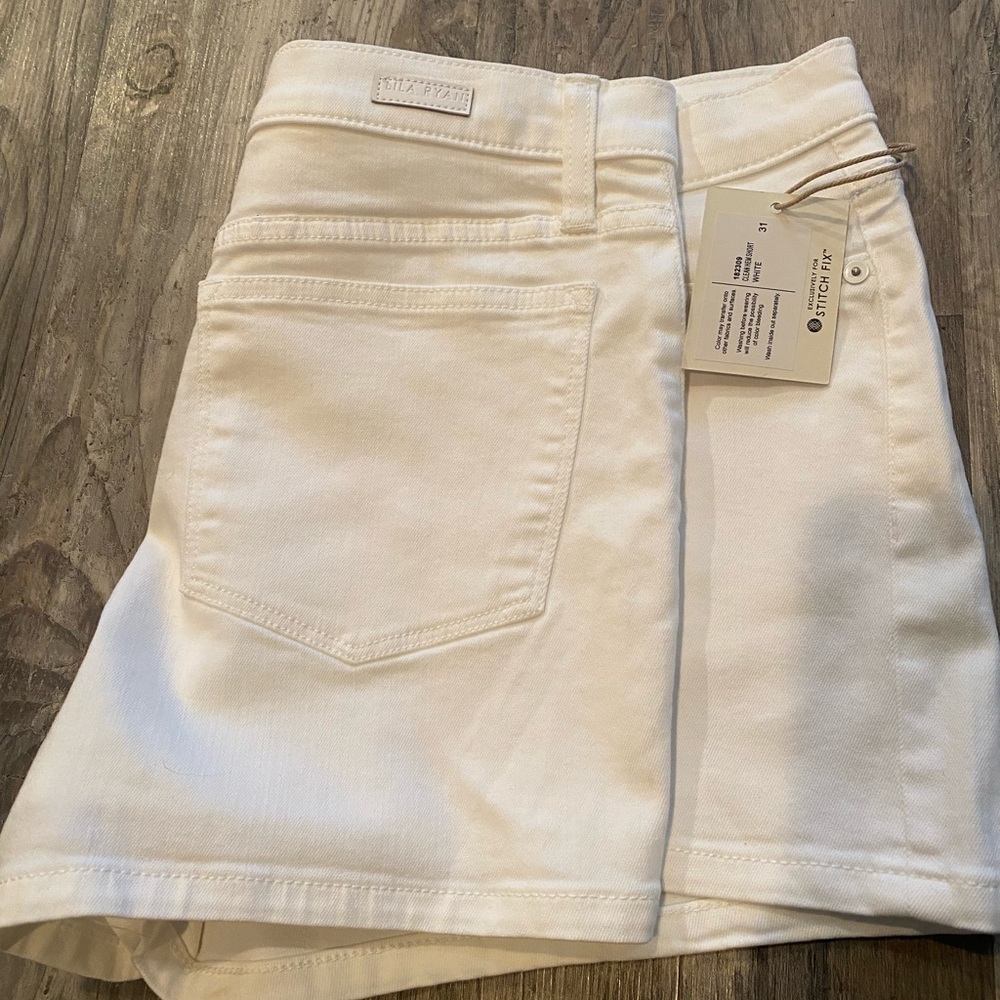 Lila Ryan white shorts size 31